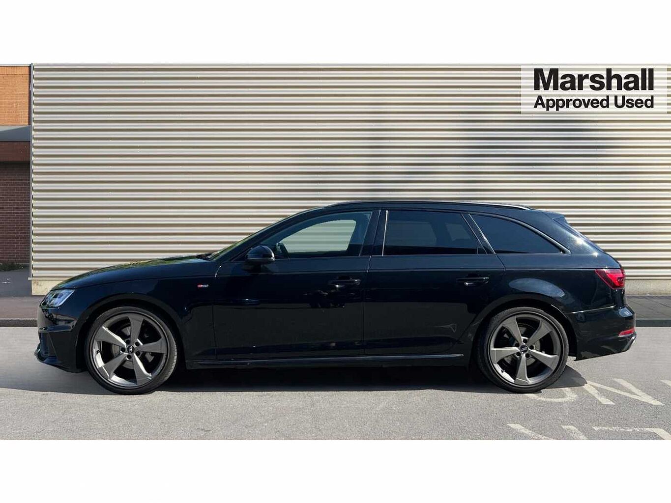Audi A4 Avant A4 2.0 40 TFSI (190ps) Black Ed S Tronic Avant