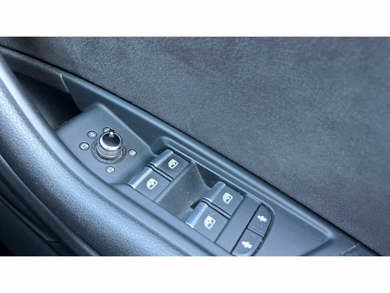 Audi A4 Avant A4 2.0 40 TFSI (190ps) Black Ed S Tronic Avant
