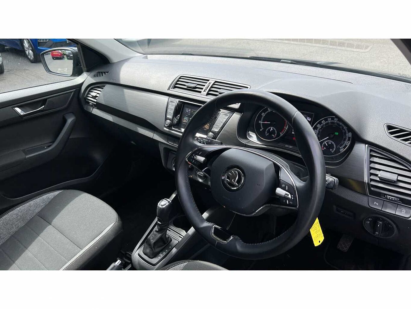 SKODA Fabia 1.0 TSI (95ps) SE Drive DSG 5-Dr Hatchback