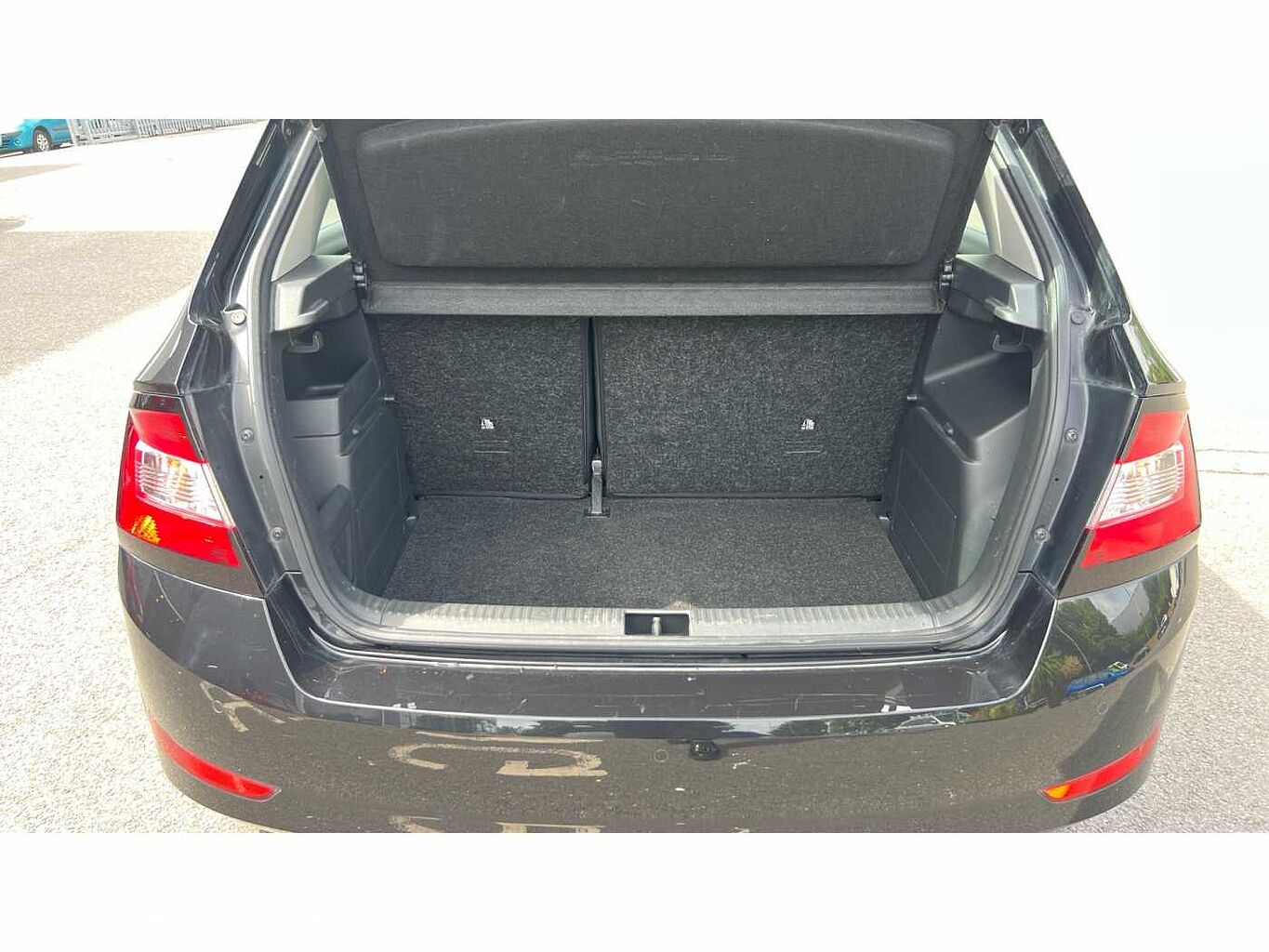 SKODA Fabia 1.0 TSI (95ps) SE Drive DSG 5-Dr Hatchback