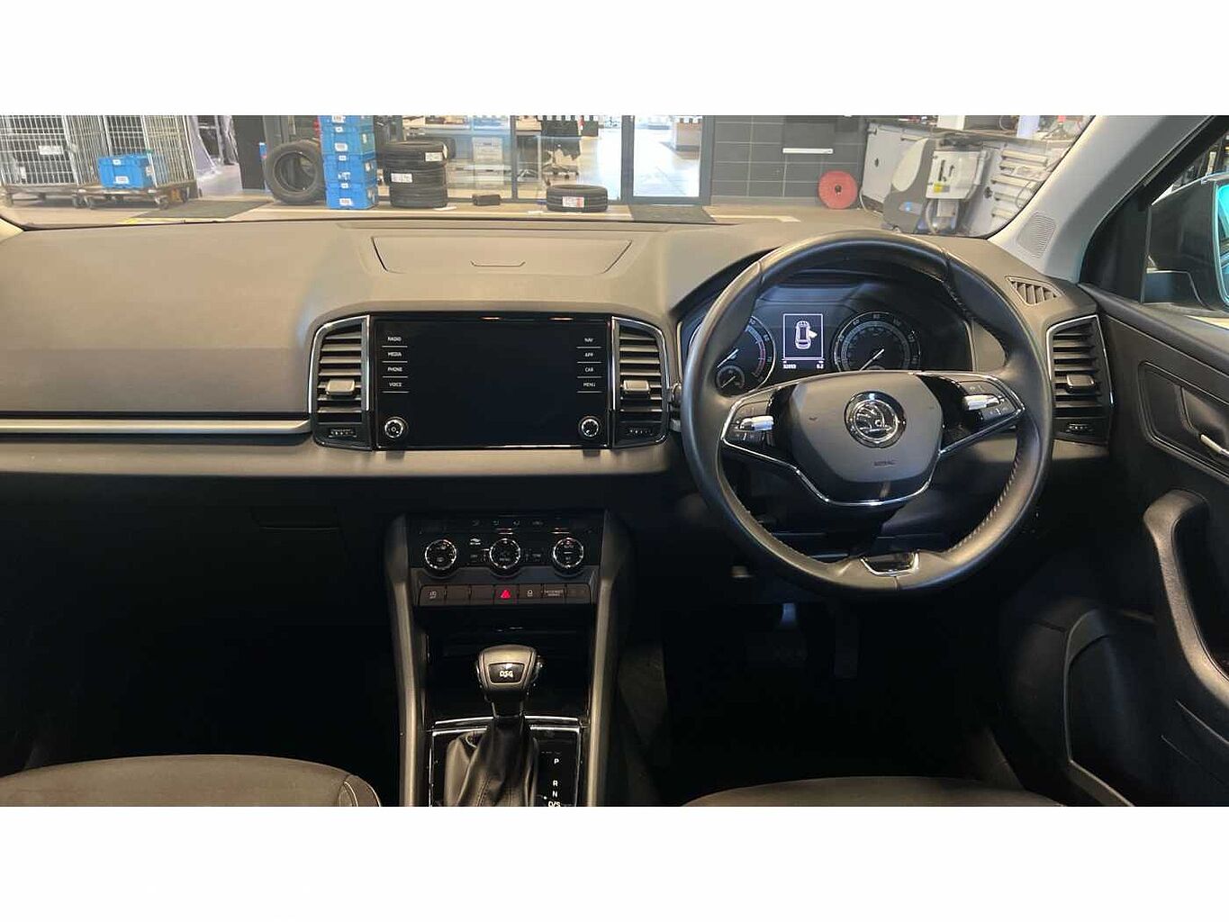 SKODA Karoq SUV 1.5 TSI (150ps) SE ACT DSG