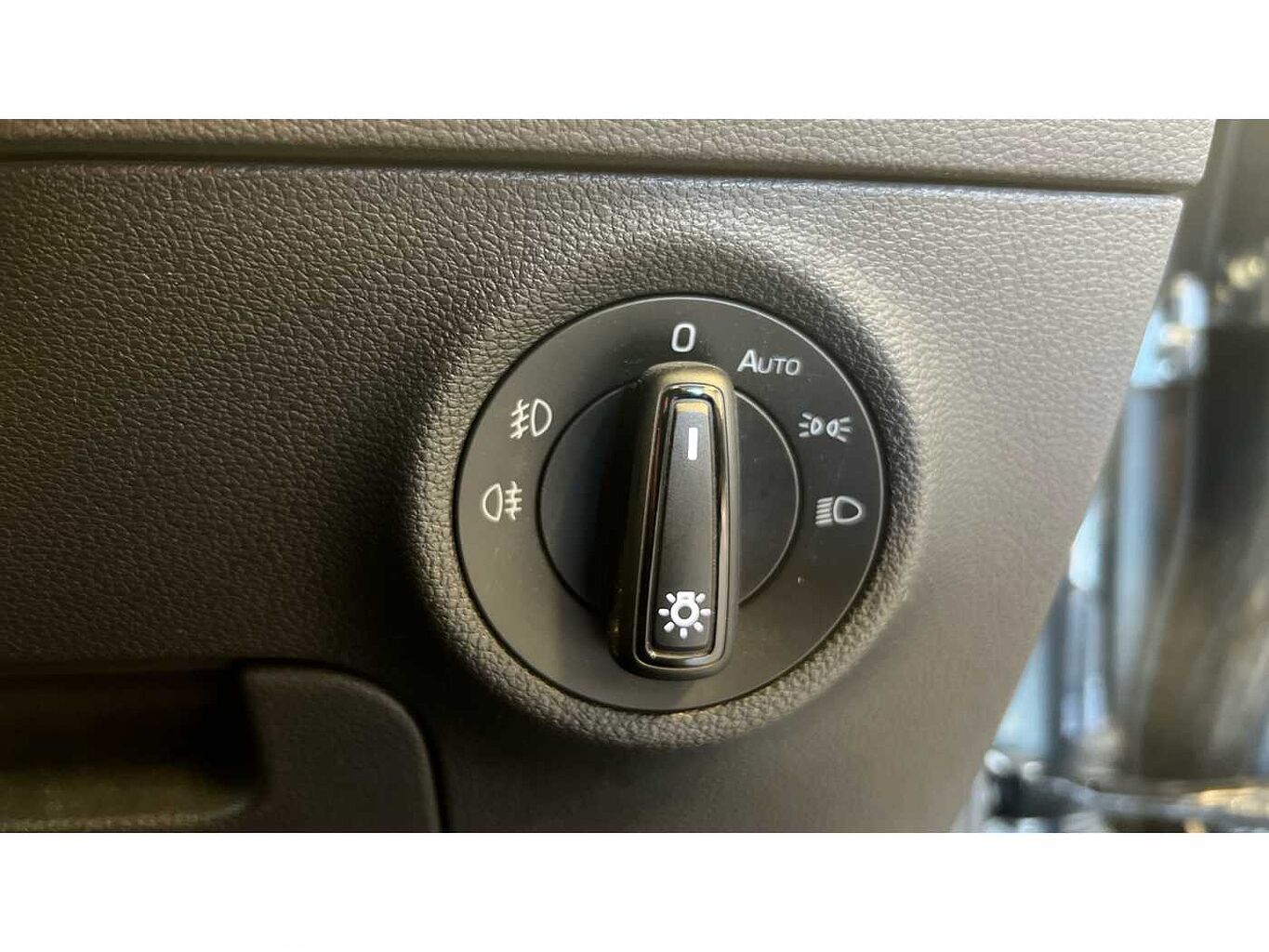 SKODA Karoq SUV 1.5 TSI (150ps) SE ACT DSG