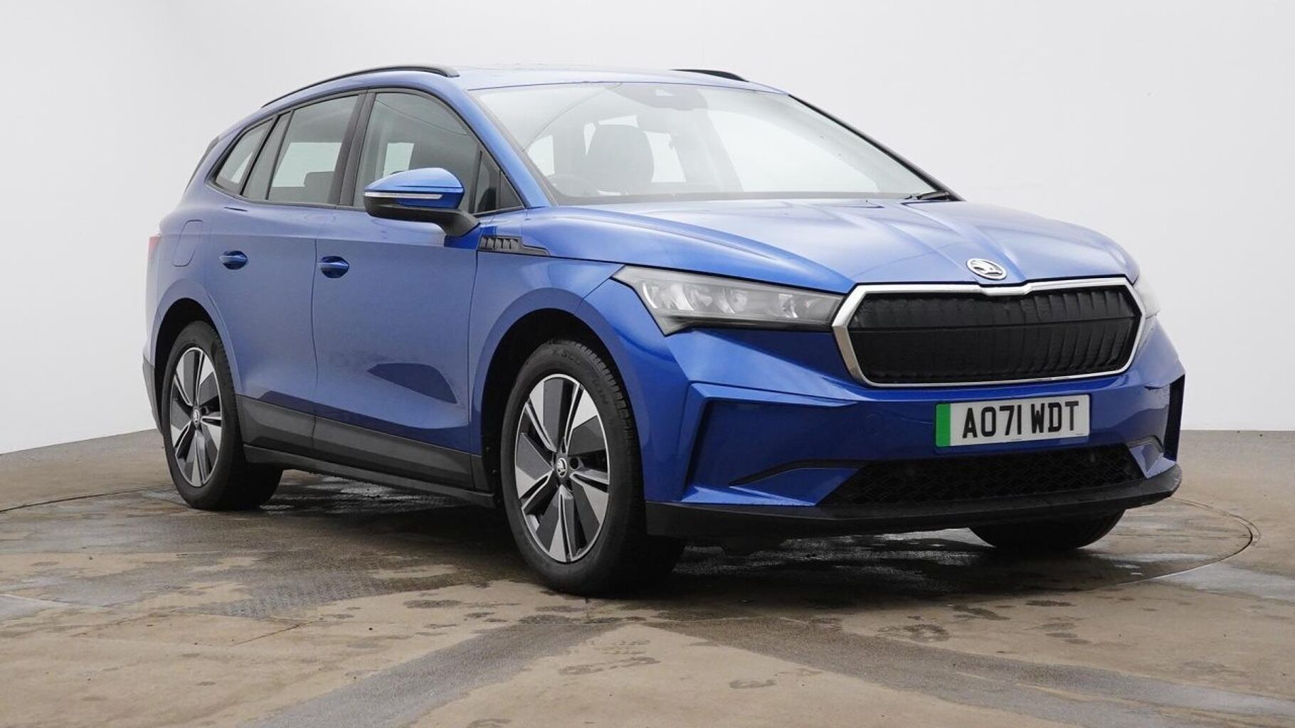 SKODA Enyaq iV 60 62kWh 132kW ecoSuite