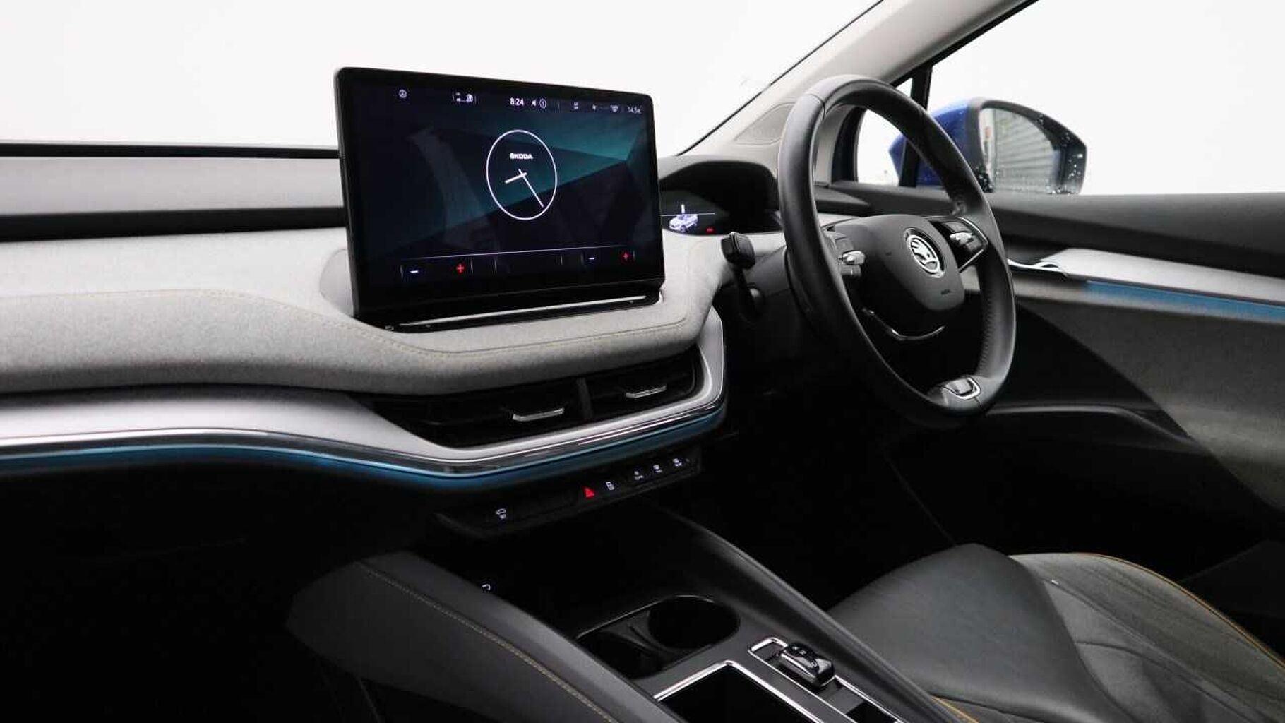 SKODA Enyaq iV 60 62kWh 132kW ecoSuite