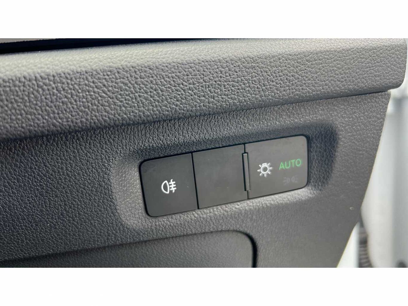 SKODA OCTAVIA 1.5 TSI SE Technology 5dr