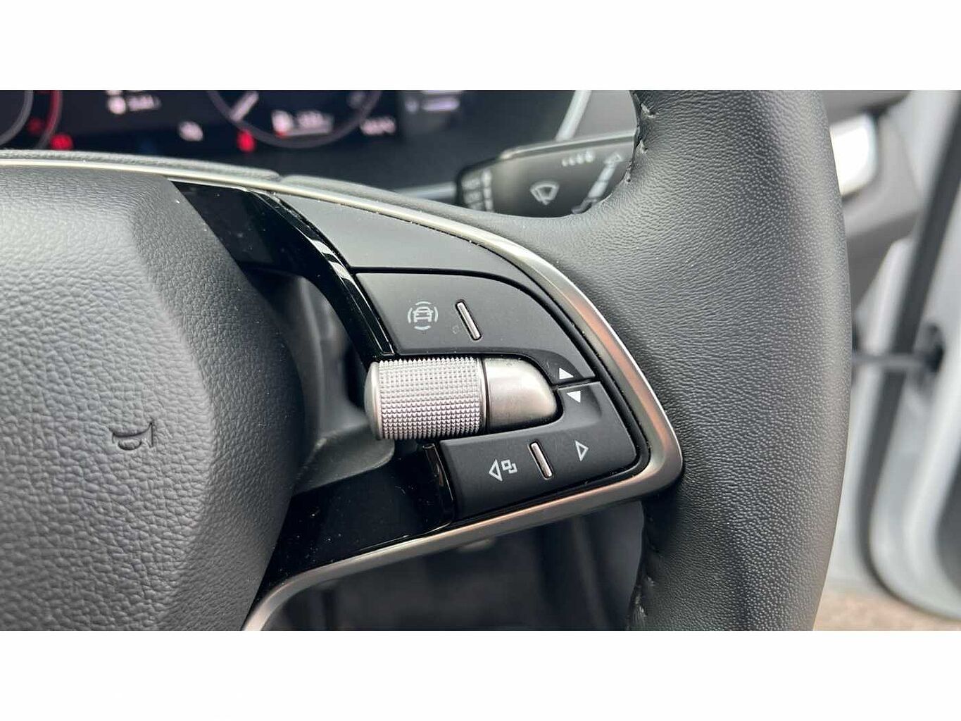 SKODA OCTAVIA 1.5 TSI SE Technology 5dr