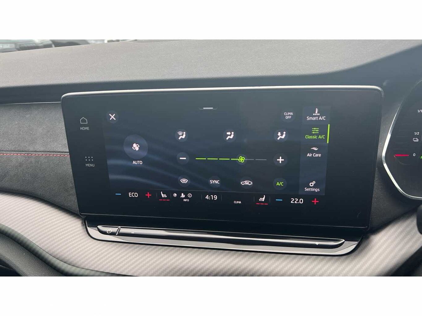 SKODA Octavia vRS Estate 1.4 TSI (150ps) vRS iV DSG