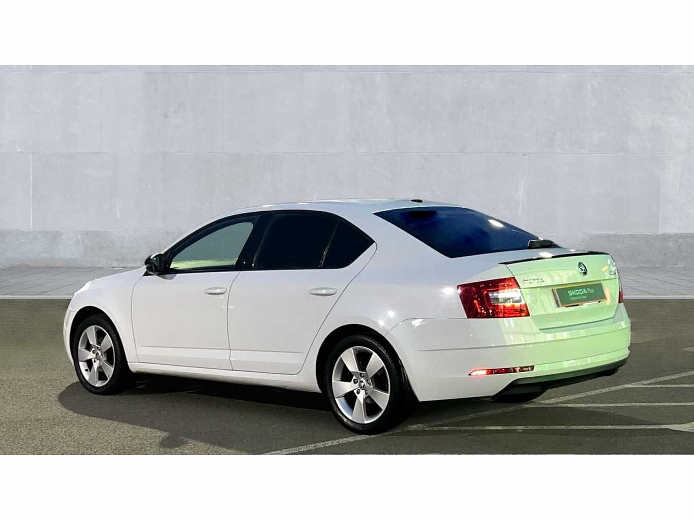 SKODA OCTAVIA Hatch SE Drive 1.5 TSI 150 PS DSG