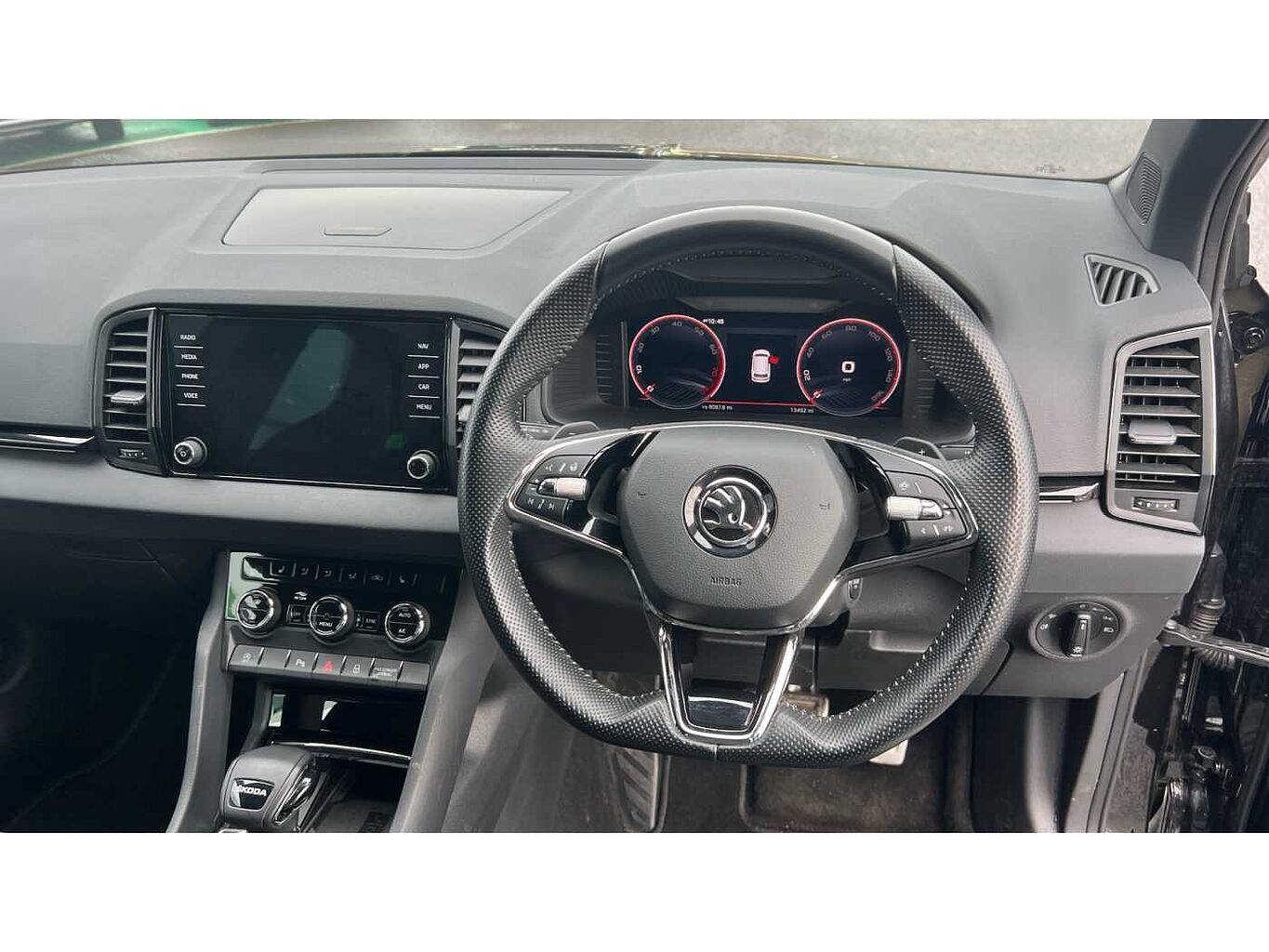 SKODA Karoq SUV 1.5 TSI (150ps) SportLine ACT DSG