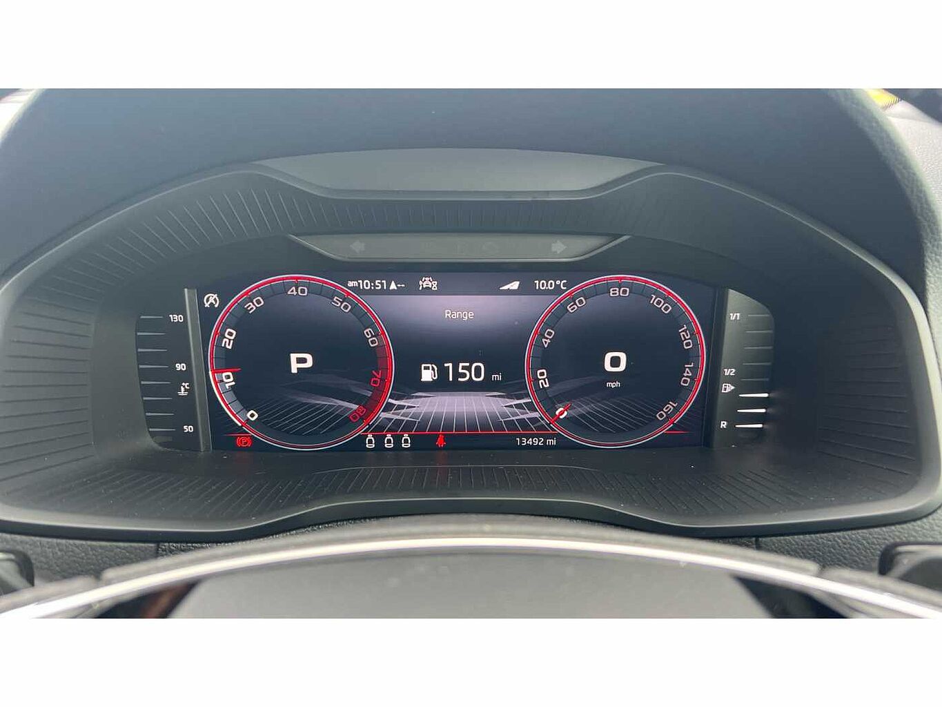 SKODA Karoq SUV 1.5 TSI (150ps) SportLine ACT DSG