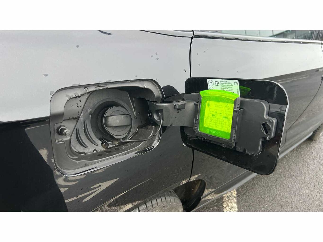 SKODA Karoq SUV 1.5 TSI (150ps) SportLine ACT DSG