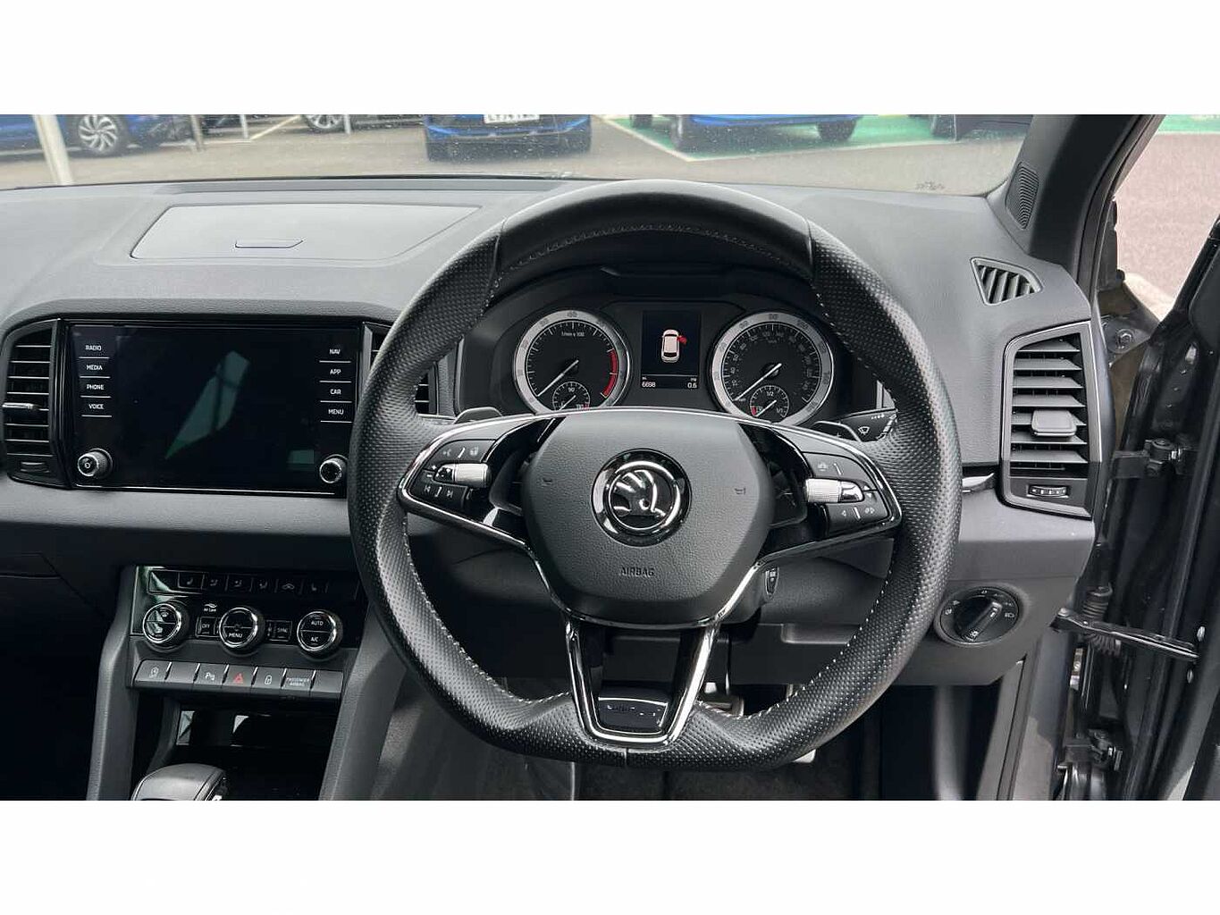 SKODA Karoq SUV 1.5 TSI (150ps) SportLine ACT