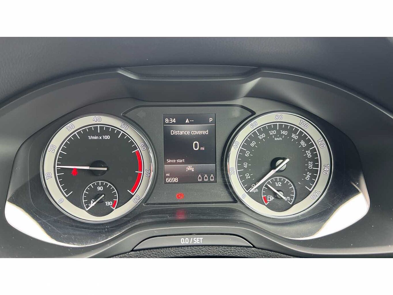 SKODA Karoq SUV 1.5 TSI (150ps) SportLine ACT