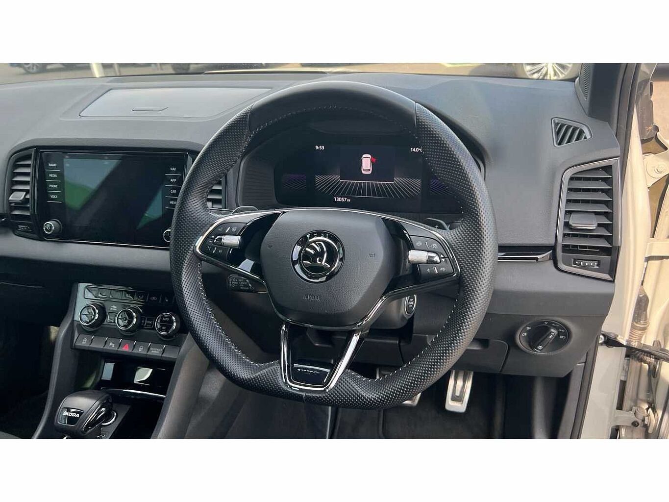 SKODA Karoq SUV 1.5 TSI (150ps) SportLine ACT