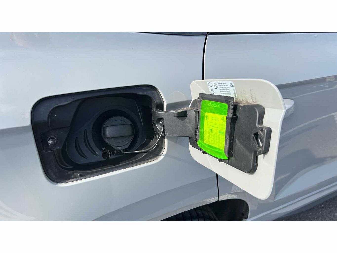 SKODA Karoq SUV 1.5 TSI (150ps) SportLine ACT