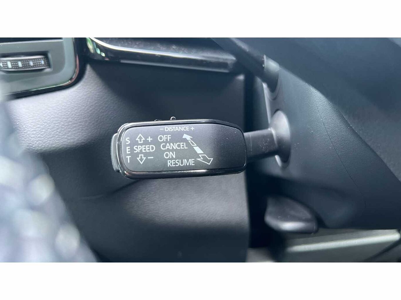 SKODA Karoq SUV 1.5 TSI (150ps) SportLine ACT