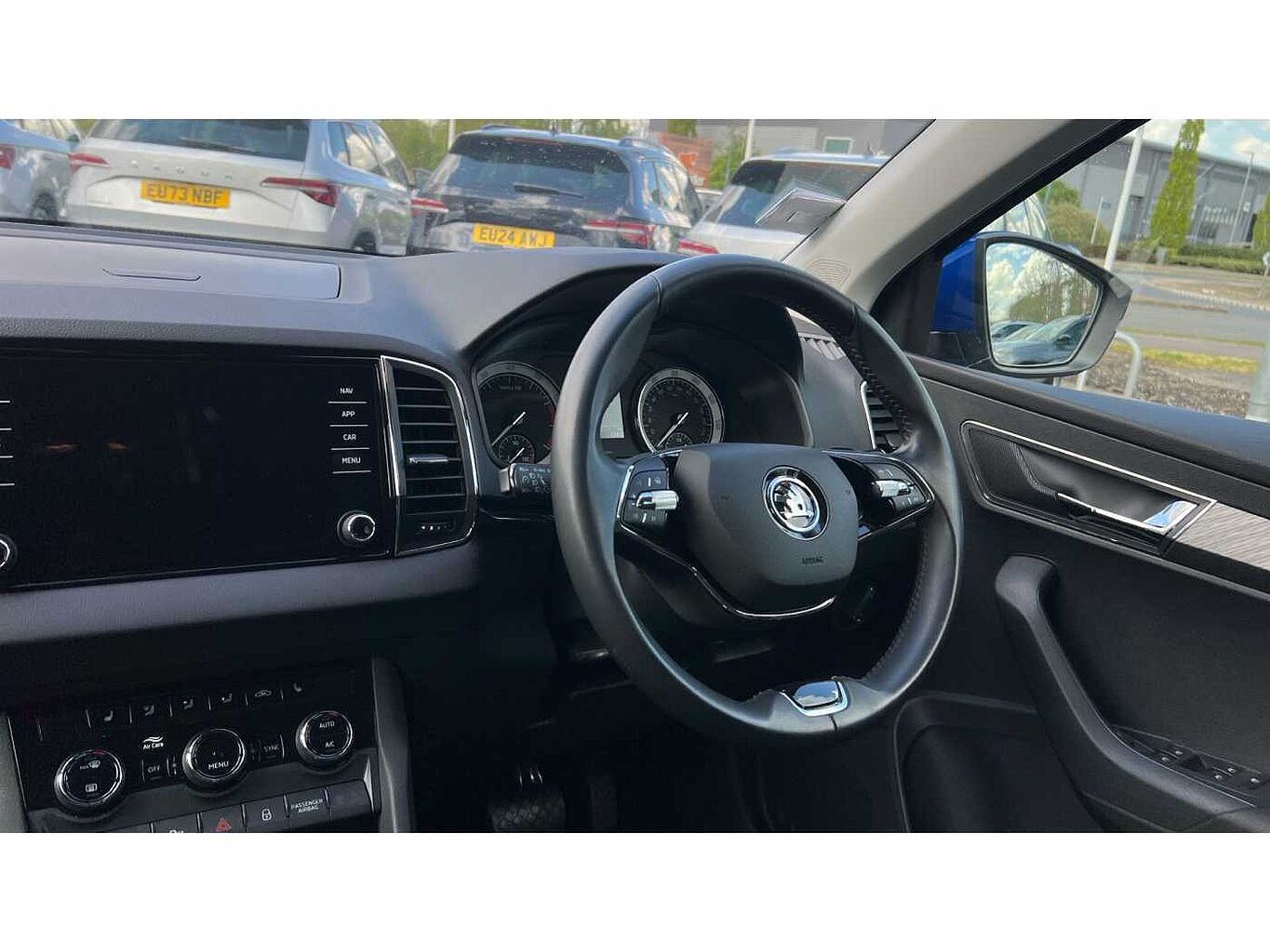 SKODA Karoq SUV 1.5 TSI (150ps) SE L ACT DSG
