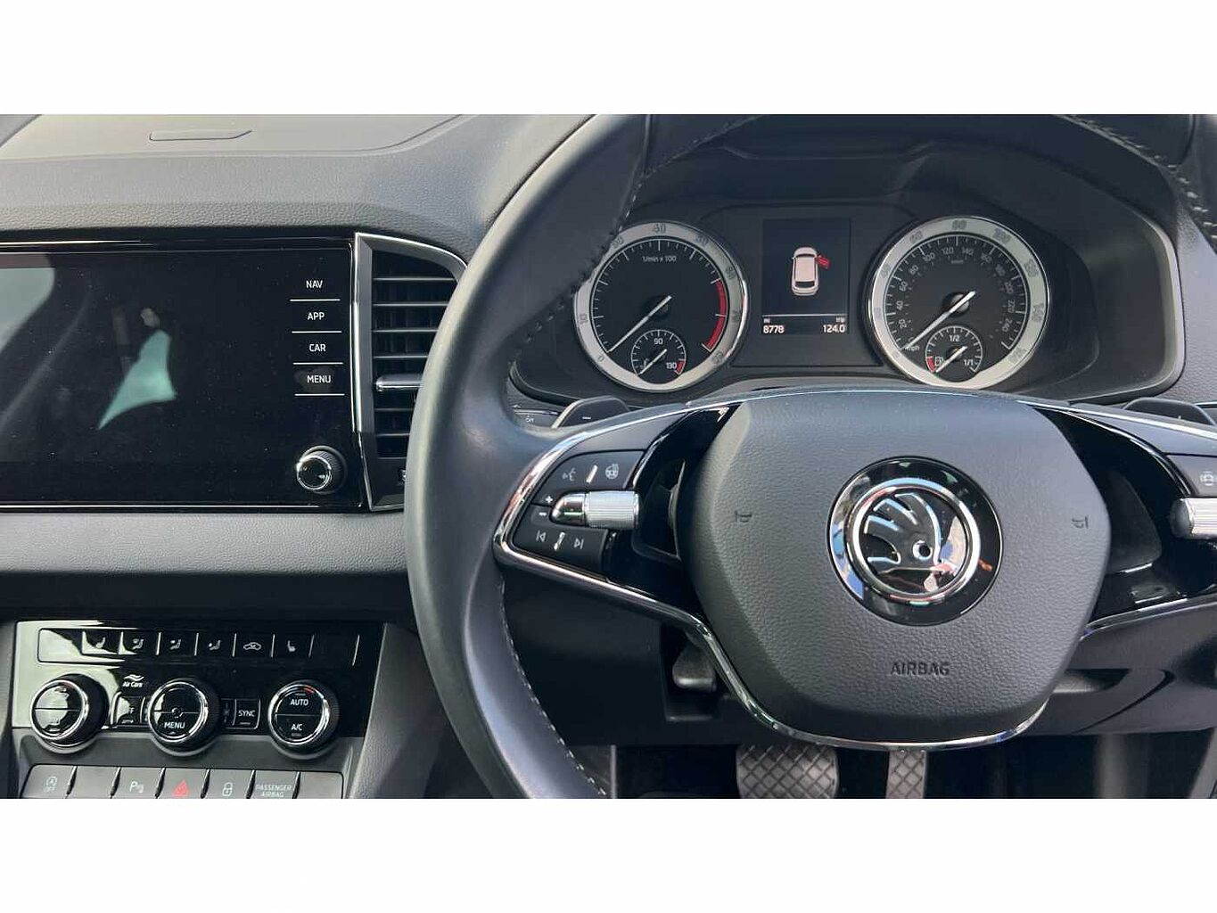 SKODA Karoq SUV 1.5 TSI (150ps) SE L ACT DSG