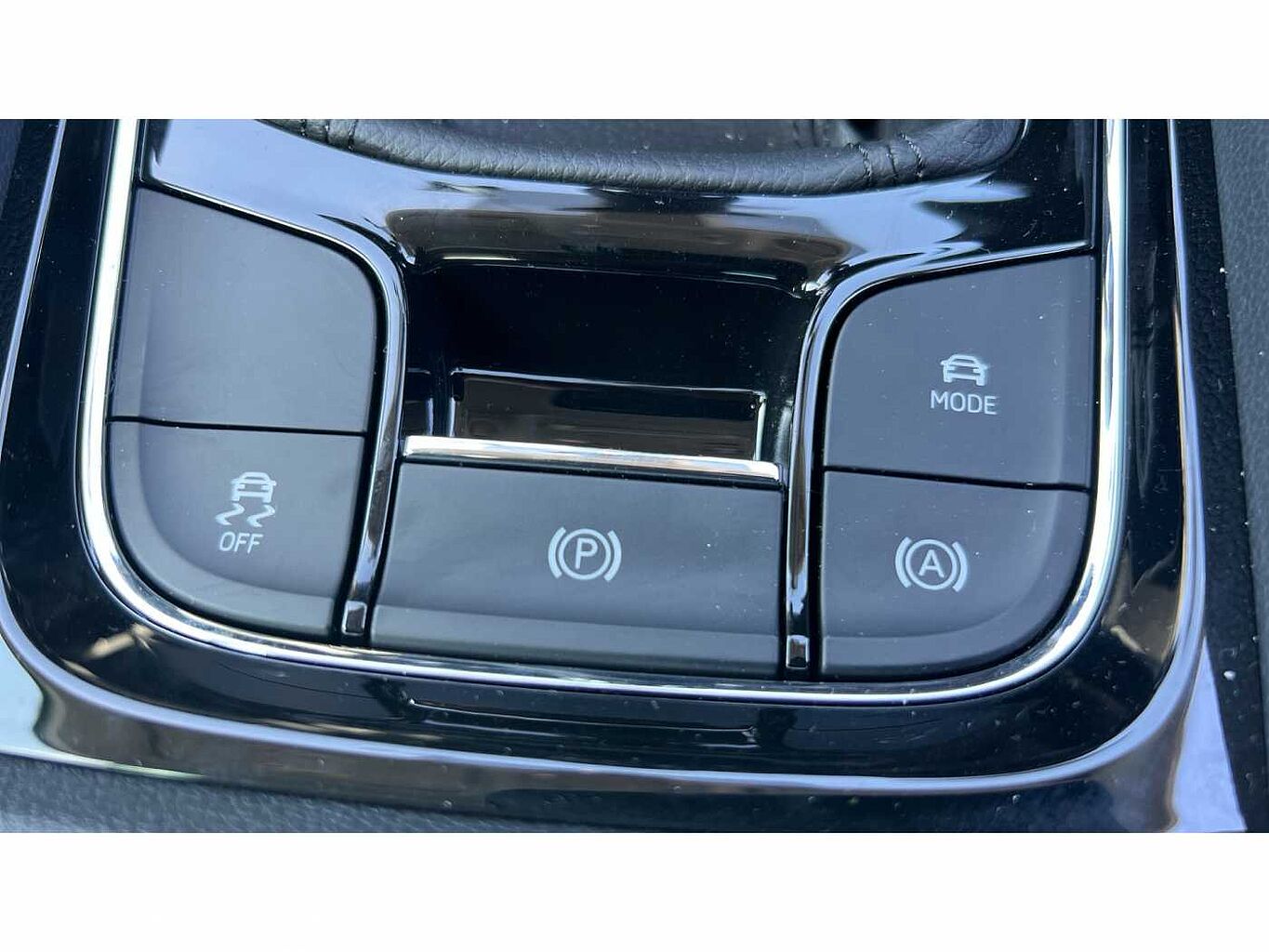 SKODA KAROQ SE L 1.0 TSI 116 PS 6G Man