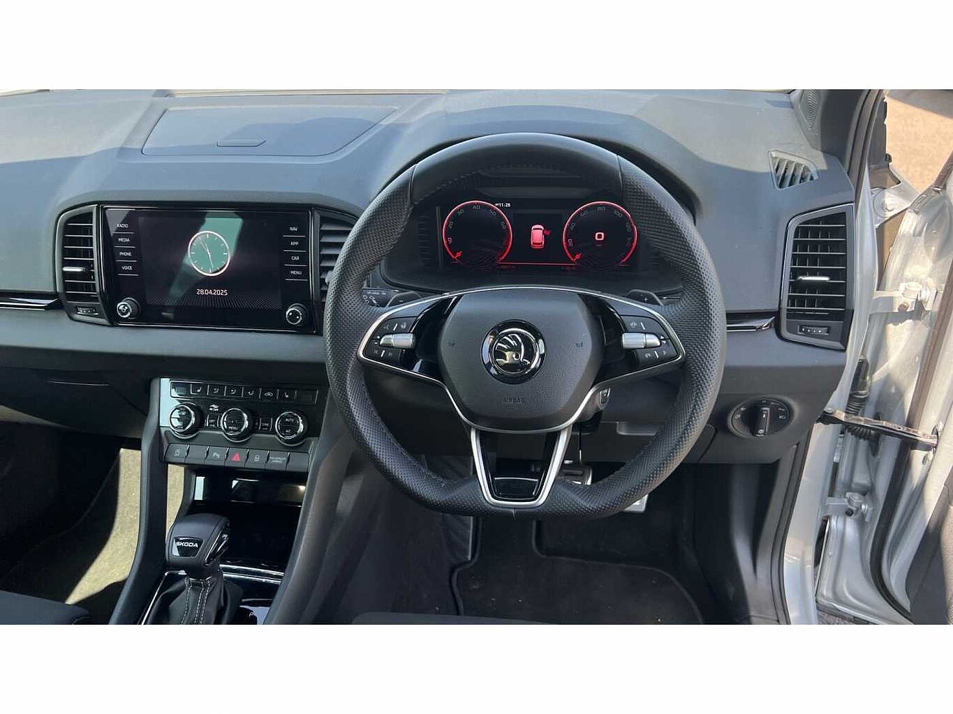 SKODA Karoq SUV 1.5 TSI (150ps) SportLine ACT