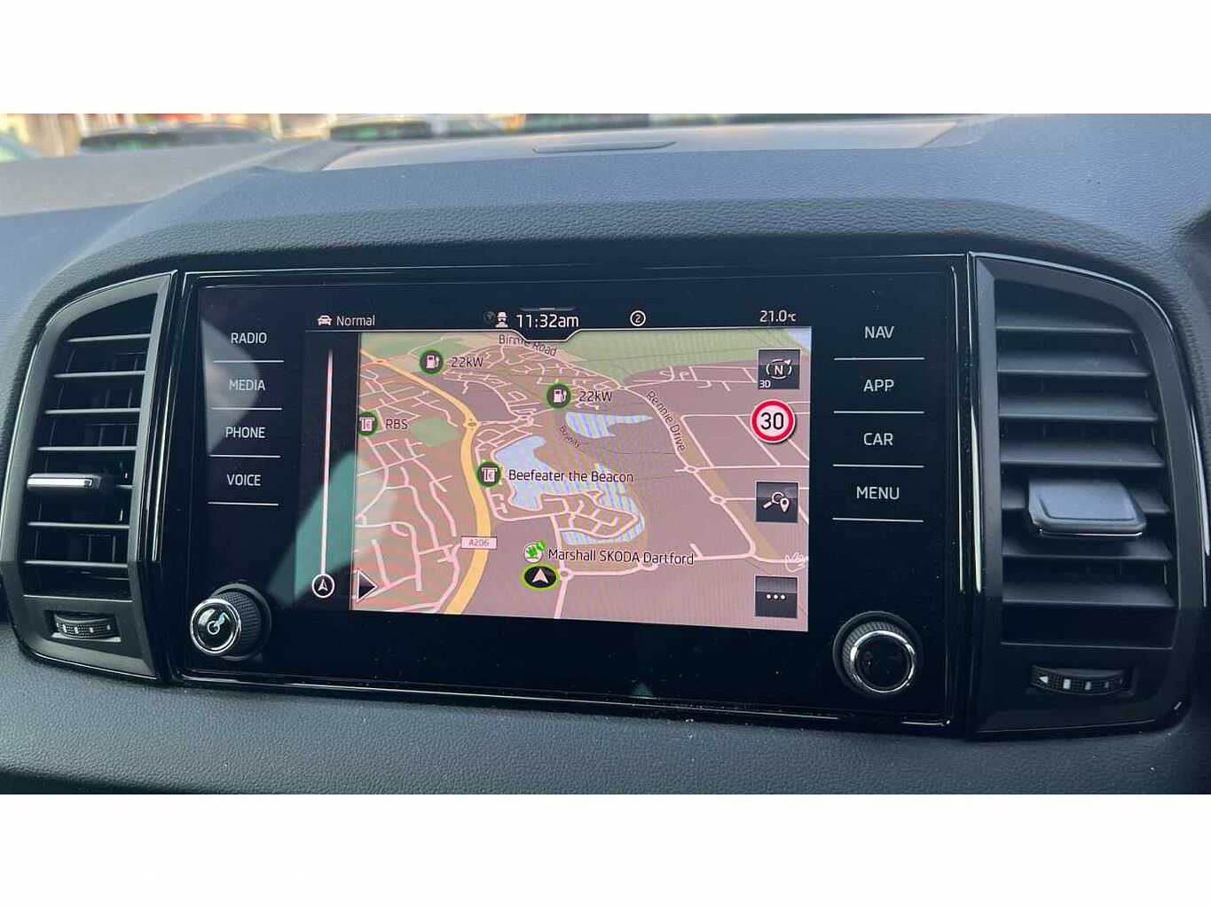 SKODA Karoq SUV 1.5 TSI (150ps) SportLine ACT