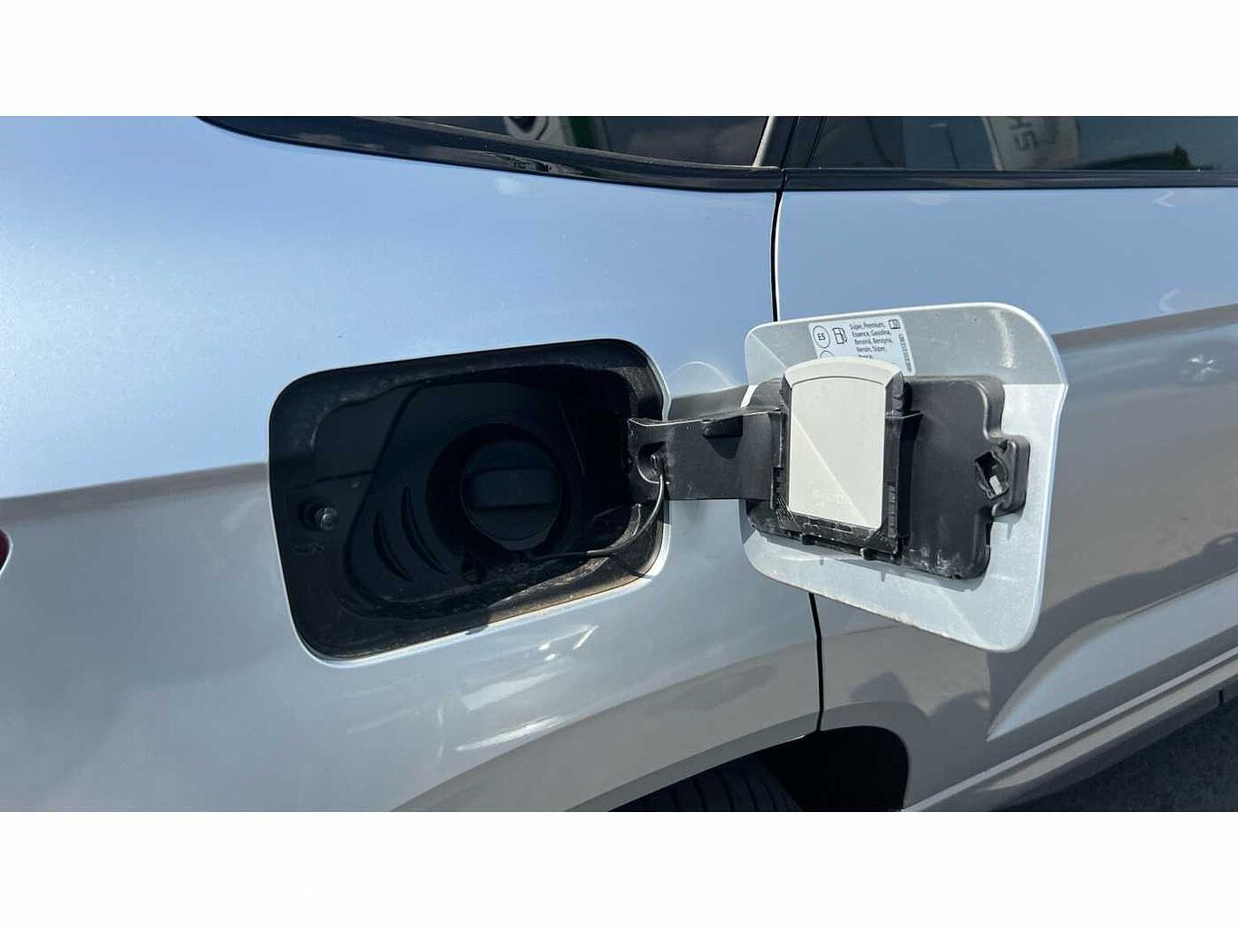 SKODA Karoq SUV 1.5 TSI (150ps) SportLine ACT