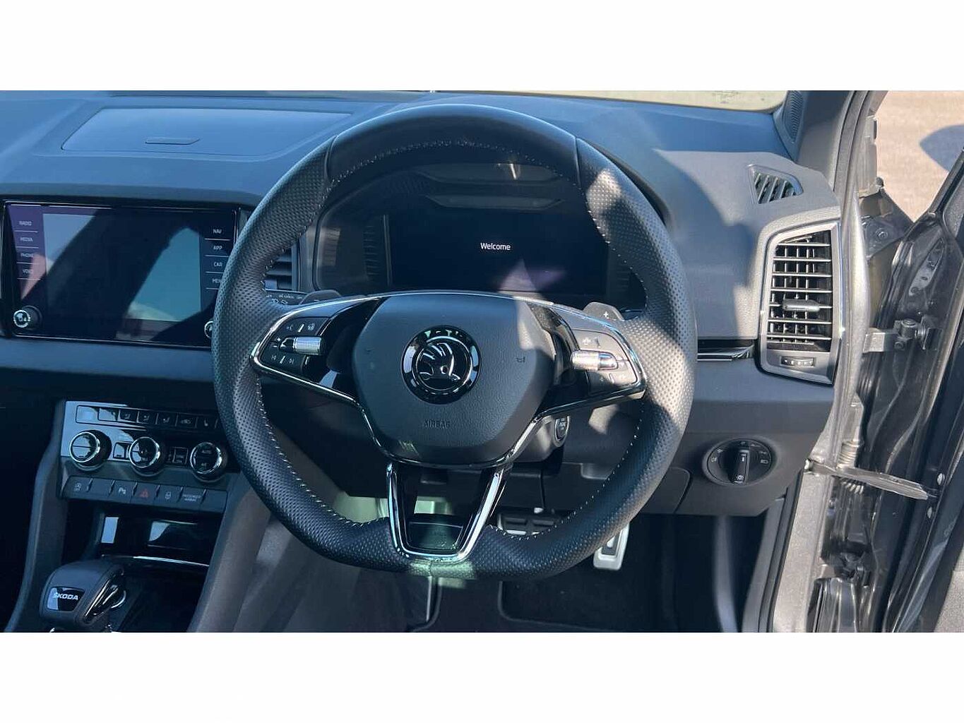 SKODA Karoq SUV 1.5 TSI (150ps) SportLine ACT