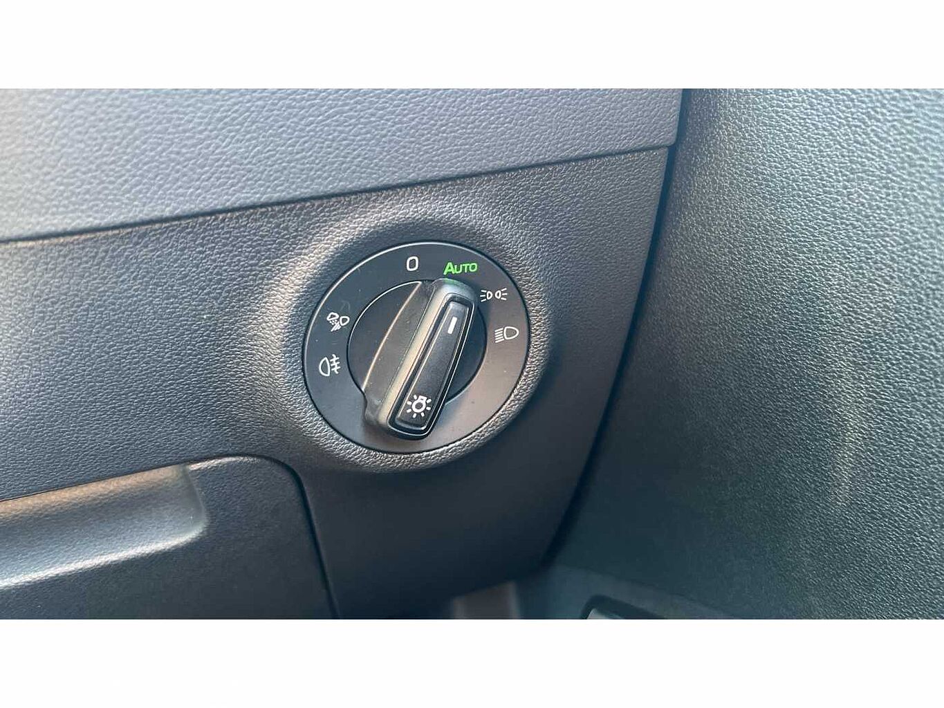 SKODA Karoq SUV 1.5 TSI (150ps) SportLine ACT