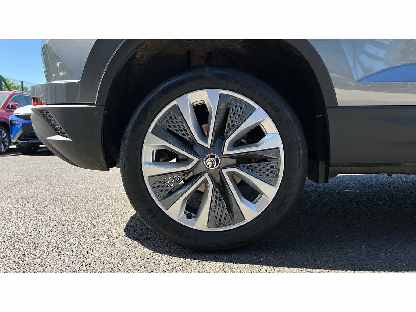 SKODA KAROQ 1.5 TSI SE L 5dr
