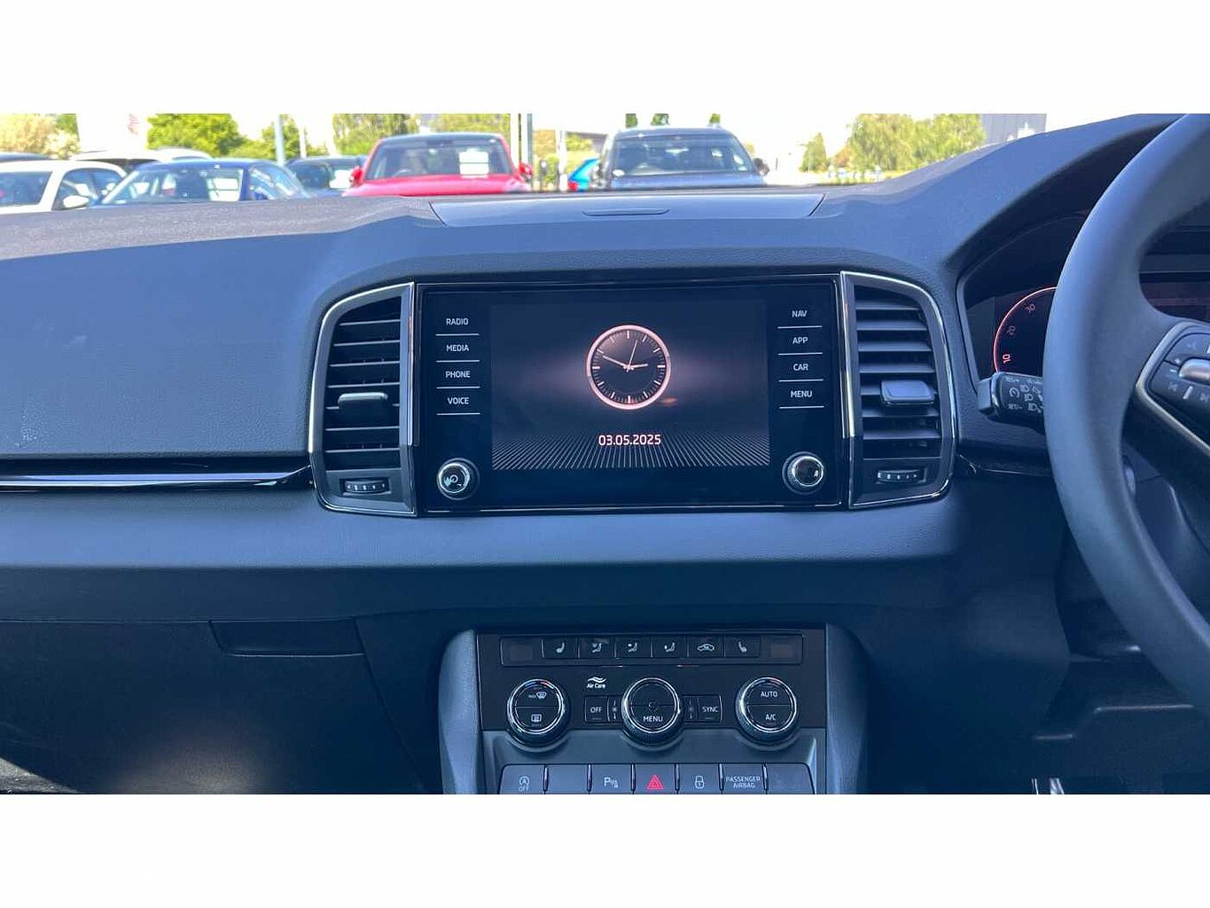 SKODA KAROQ 1.5 TSI SE L 5dr