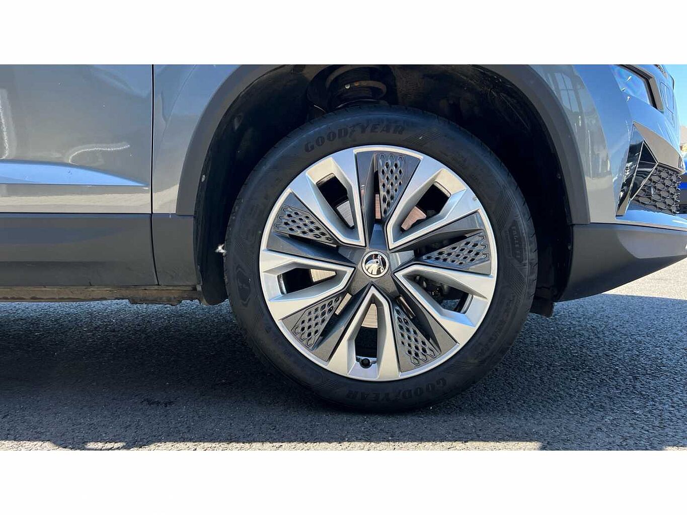 SKODA KAROQ 1.5 TSI SE L 5dr