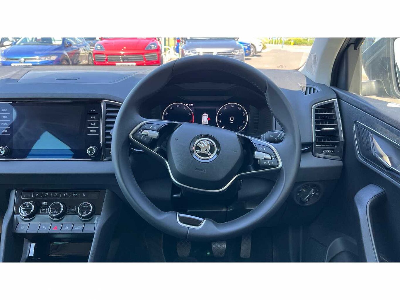 SKODA KAROQ 1.5 TSI SE L 5dr