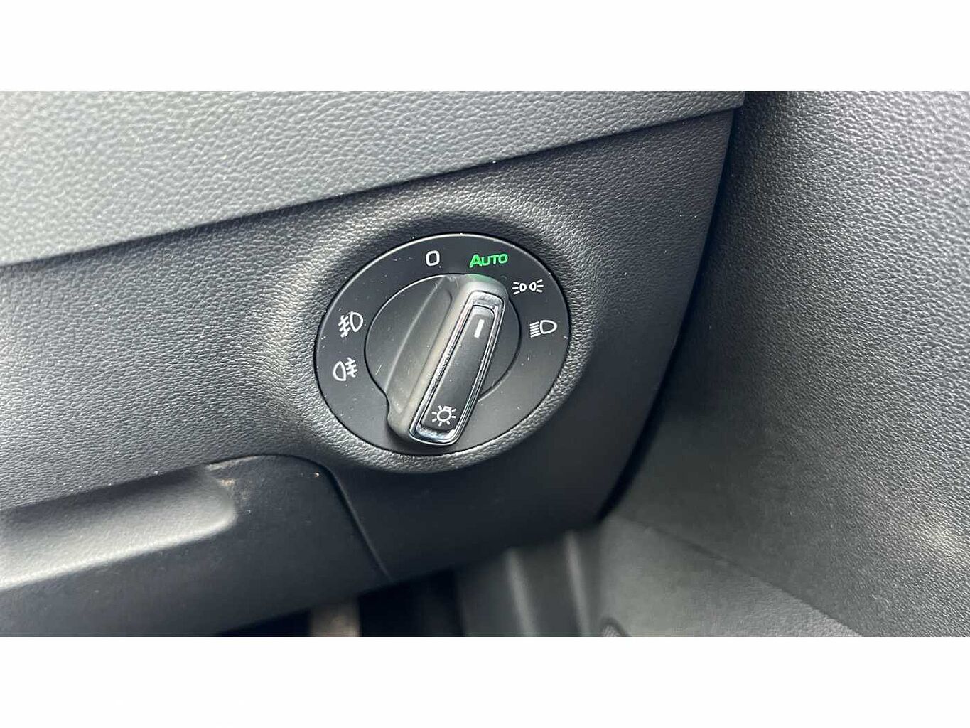 SKODA Karoq SUV 1.5 TSI (150ps) SE L ACT DSG