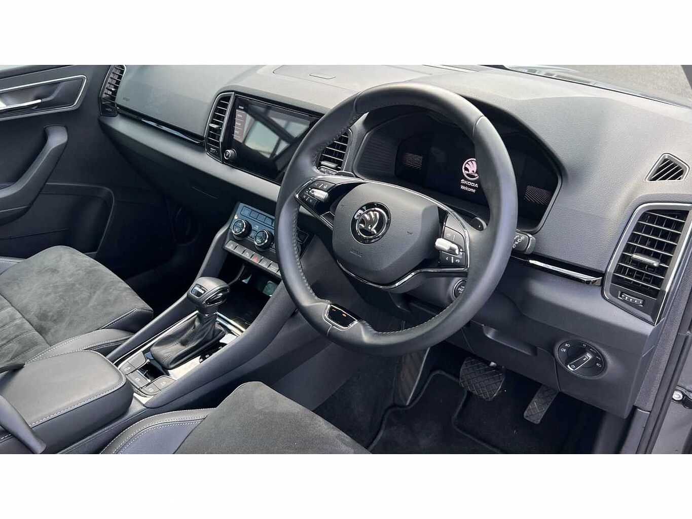 SKODA Karoq SUV 1.5 TSI (150ps) SE L ACT DSG