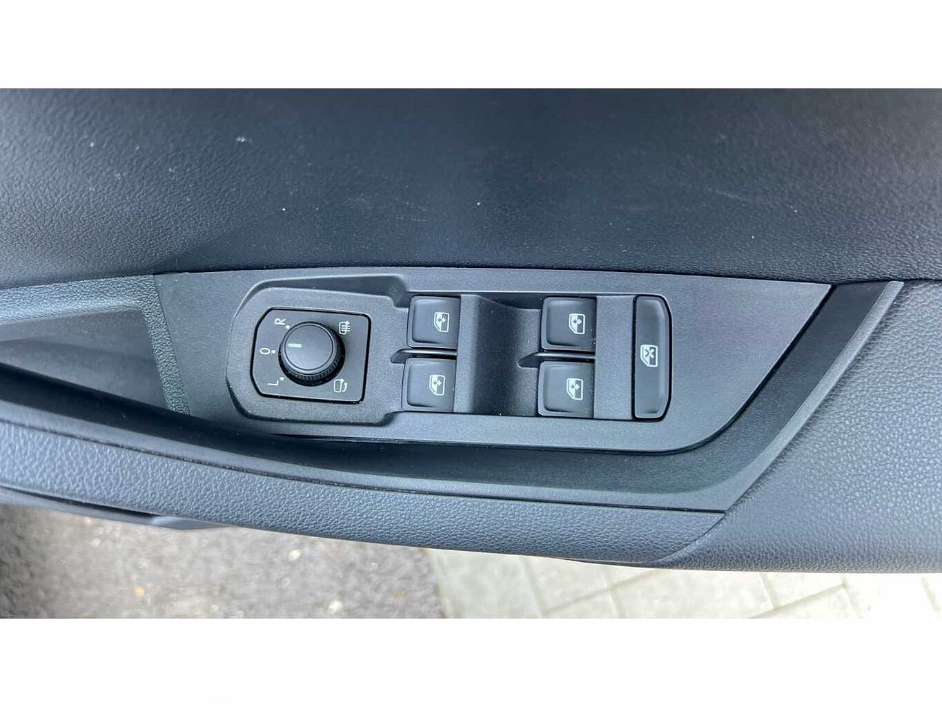 SKODA Karoq SUV 1.5 TSI (150ps) SE L ACT DSG